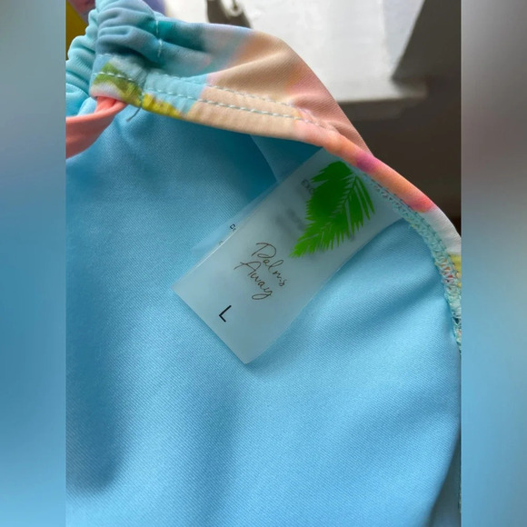 Palms Away Floral Aqua Peach Green Bikini NWOT Top L Bottom M - Picture 6 of 6